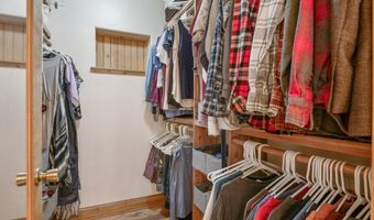 14300 Cambridge Rd, Bonner, MT 59823