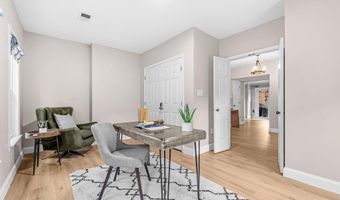 20 S MONTANA St, Arlington, VA 22204