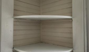 430 N Simon St, Ada, OH 45810
