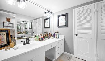 9341 E Bay Harbor Dr 3D, Bay Harbor Islands, FL 33154