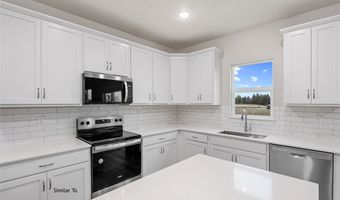 2303 Chan Dr, Adel, IA 50003