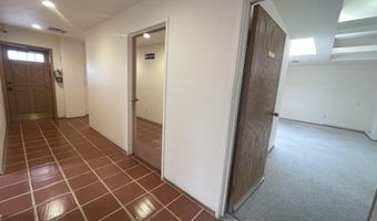 1709 Girard Blvd NE, Albuquerque, NM 87106