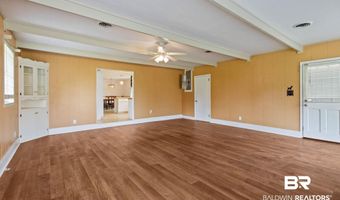 384 Old Bratt Rd, Atmore, AL 36502
