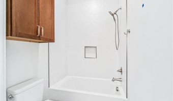 810 Greenhorn St, Bentonville, AR 72712