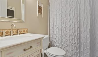 5148 Atlantis Dr, Bay St. Louis, MS 39520