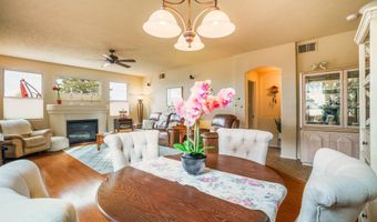 5423 HUMMINGBIRD Ln NW, Albuquerque, NM 87120