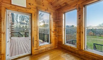 345 DRY HILL Rd, Barrington, NH 03825