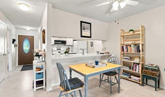 412 Faulkner Ct, Ames, IA 50014