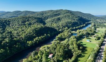 560 S Emerald Isle, Alderson, WV 24910