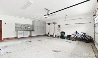 2617 Commonwealth Ave, Charlotte, NC 28205