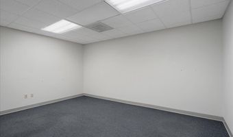 1013 E LINCOLNWAY, Cheyenne, WY 82001