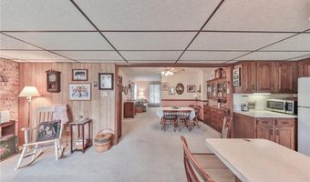 2883 South St, Allentown, PA 18103