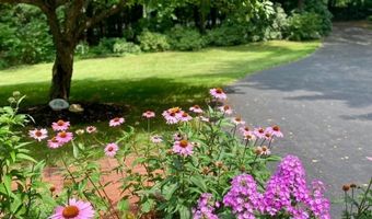 6 Abbey Rd, Bow, NH 03304