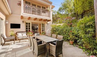 1717 Comstock Ave, Los Angeles, CA 90024