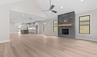 7233 Havenwood Dr, Benton, AR 72019