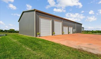 6070 SW Santa Fe Lake Rd, Augusta, KS 67010