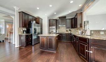 25850 CLAIRMONT MANOR Sq, Aldie, VA 20105