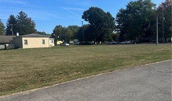 S Meridian Road, Austintown, OH 44511