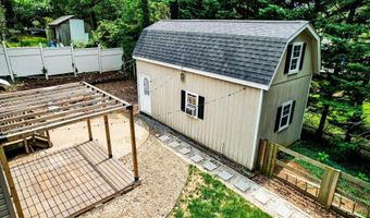 835 CLIFTON Ave, Arnold, MD 21012