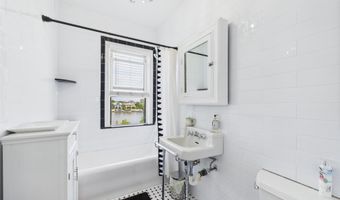 400 Deal Lake Dr 3J, Asbury Park, NJ 07712