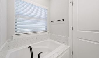 22 Magrath Ln, Bella Vista, AR 72715