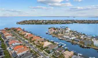 1215 ACAPPELLA Ln, Apollo Beach, FL 33572