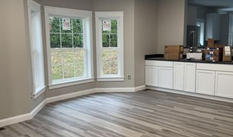 14 Harvest Hill Ln 1, Auburn, ME 04210