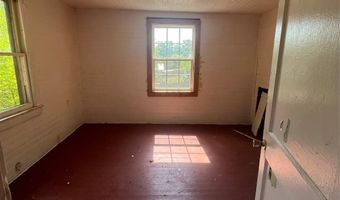 603 Marion St, Badin, NC 28009