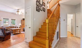 95 Cherokee Ave, Andrews, NC 28901