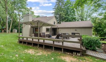 3735 Tremont Ln, Ann Arbor, MI 48105