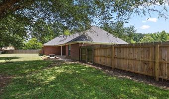 170 Pear Orchard Dr, Brandon, MS 39042