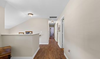 28 Hannah Lee Rd, Barnegat, NJ 08005