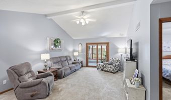 1309 Sanders Dr, Auburn, IN 46706