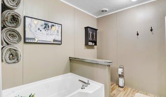 9943 County Home Rd, Ayden, NC 28513