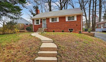 3601 CREST Dr, Annandale, VA 22003