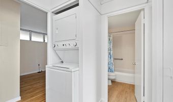 46-255 Kahuhipa St A1204, Kaneohe, HI 96744