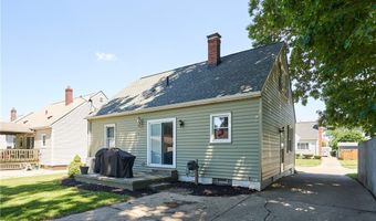 1884 Malasia Rd, Akron, OH 44305