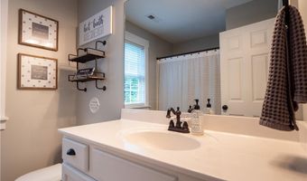 18 Hames Pt, Adairsville, GA 30103