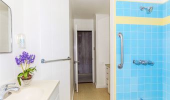 149 Hiolani Pl, Honolulu, HI 96813