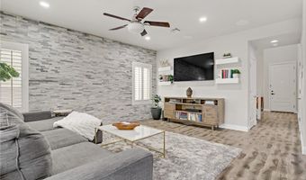 5742 Shadow Bend Dr, Las Vegas, NV 89135