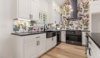 45 Westmorland Dr, Bella Vista, AR 72714