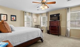 946 Briarwood Dr, Bartlesville, OK 74006