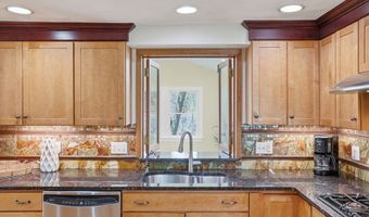 4 Meadowbrook Rd, Acton, MA 01720