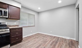 113 Roland Ave, Ballwin, MO 63021