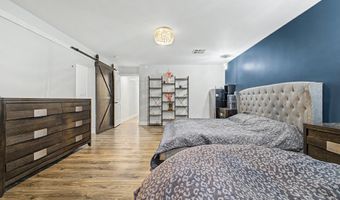 10302 W EARLL Dr, Avondale, AZ 85392