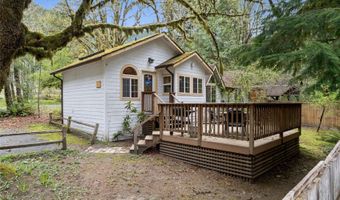 33823 State Route 706 E 2, Ashford, WA 98304