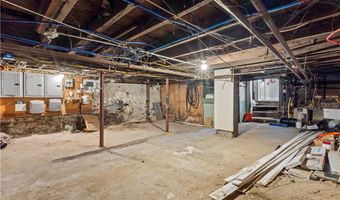 152 Washington St, Central Falls, RI 02863