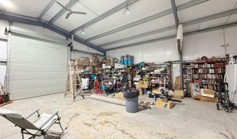 6491 Wolf Pond Rd, Bascom, FL 32423