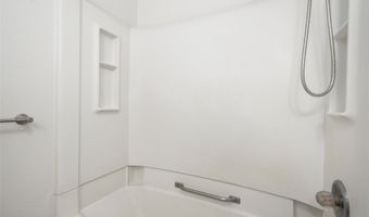 46-267 Kahuhipa Street C303, Kaneohe, HI 96744