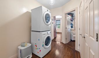 13 W 27TH St 2, Bayonne, NJ 07002